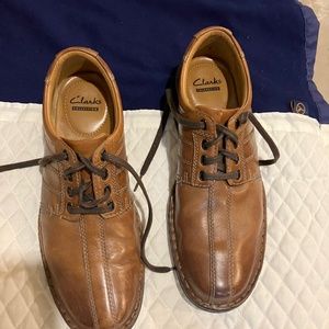 Clark Shoes size 9